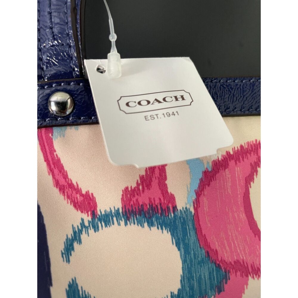 Coach Bag NWT Coach 2013 Vintage Ikat Scribble C Tote - Picture 8 of 9